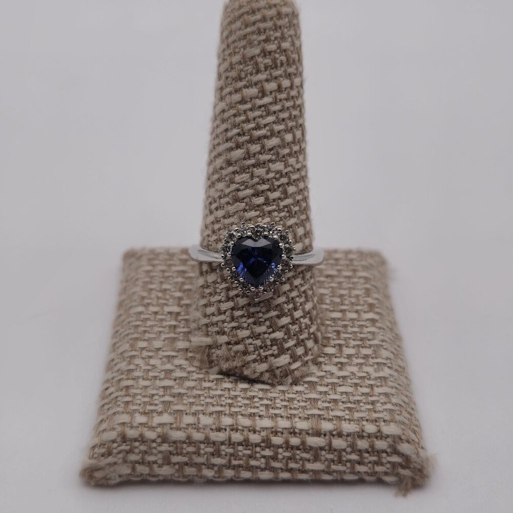 Size 10 Sterling Silver Blue Sapphire Heart With CZ Accents Band Ring A2732